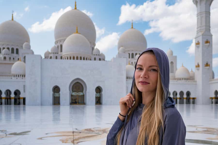 Dubai to Abu Dhabi Private Tour: Grand Mosque & Royal Palace - Key takeaways before you go