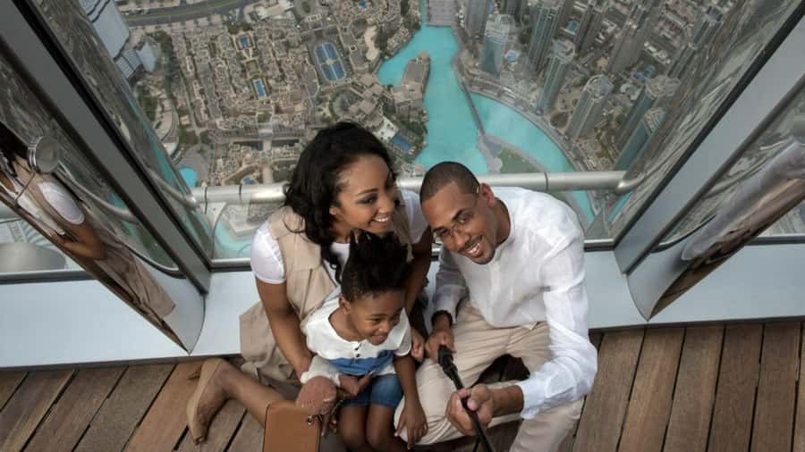 Dubai: Top Must-See Sights Tour with Burj Khalifa At The Top - Al Bastakiya and Al Fahidi: Tea, Snacks, and Streets That Explain Dubai