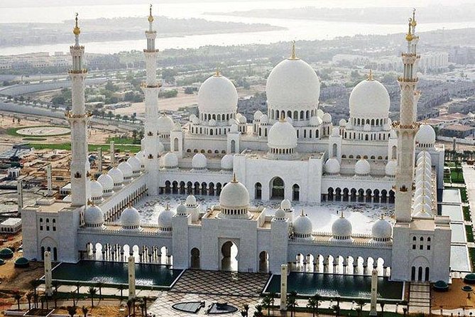 Exclusive Abu Dhabi Discovery: Private City Tour & Grand Mosque - Private Abu Dhabi Day From Dubai: How the Route Feels