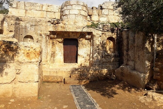 Exploring Shrines, Mosques, and Holy Landmarks Private Tour - Cave of the Seven Sleepers: 60 minutes inside a legend-place