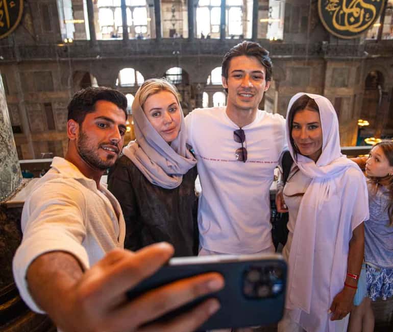 Flexible Combo: Hagia Sophia, Topkapi, Basilica, Blue Mosque - Topkapi Palace + Harem: the long one, so plan your energy