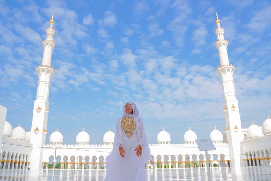From Abu Dhabi: City Sightseeing and Sheikh Zayed Mosque - Founders Memorial: the UAE story, paced for walking