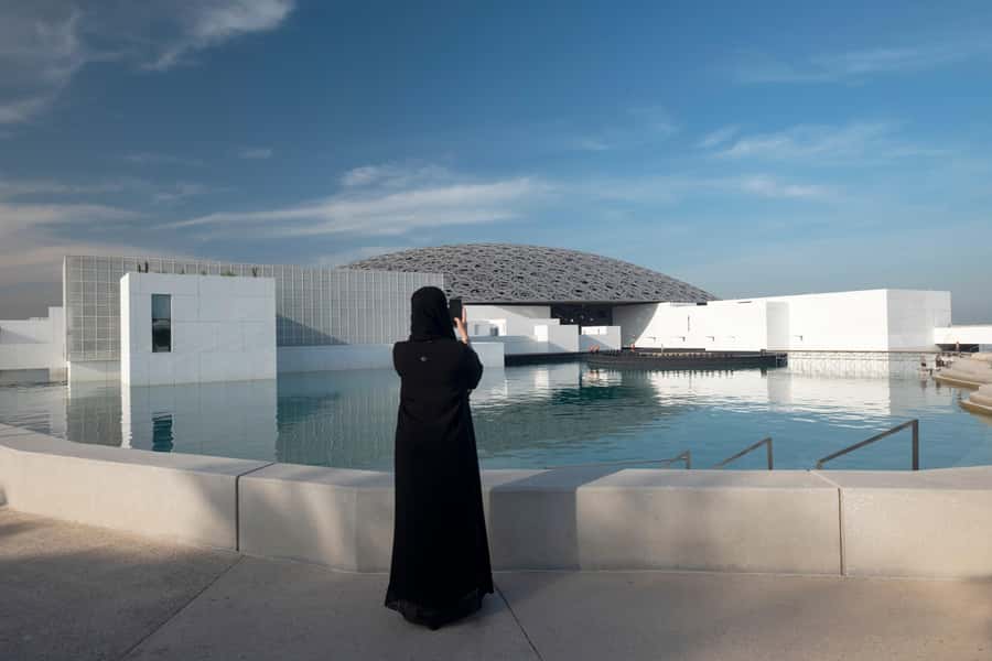 From Abu Dhabi: City Tour with Grand Mosque & Louvre Museum - Tips That Make the Day Feel Easy