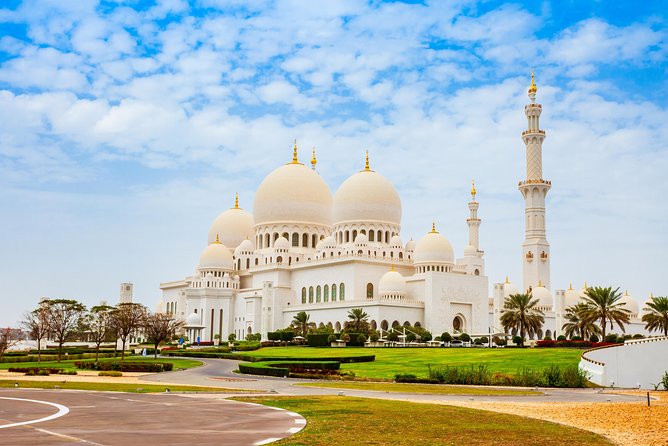 From Abu Dhabi: Grand Mosque, Qasr Al Watan Palace & Etihad Tower - Etihad Towers Observation Deck: Skyline Views That Land Fast