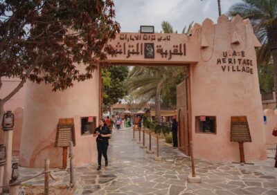 From Abu Dhabi: Grand Mosque, Royal Palace& Heritage Village - Sheikh Zayed Grand Mosque: dress code and the interior that steals the show