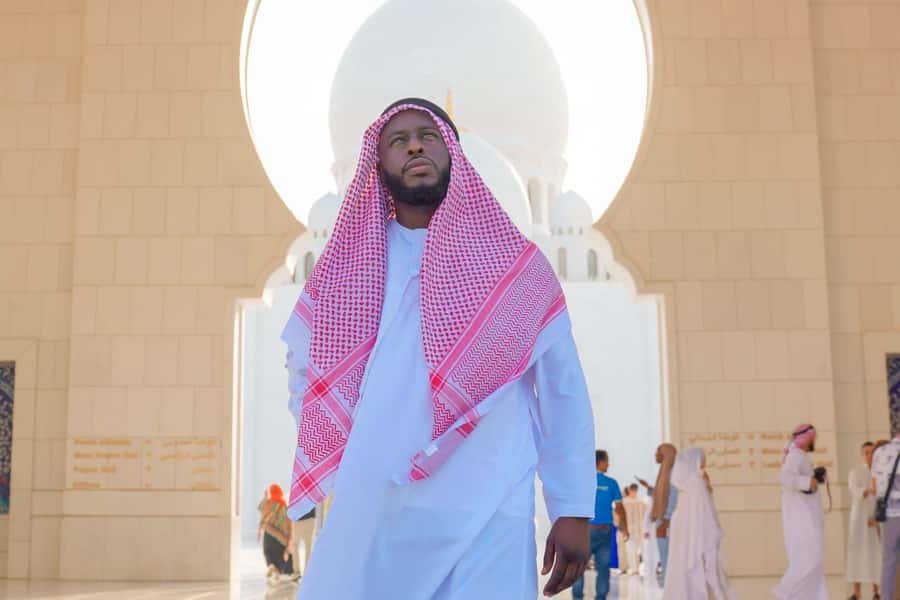 From Abu Dhabi: Half-Day Sheikh Zayed Mosque Guided Tour - The Half-Day Itinerary, Step by Step (And What to Watch For)