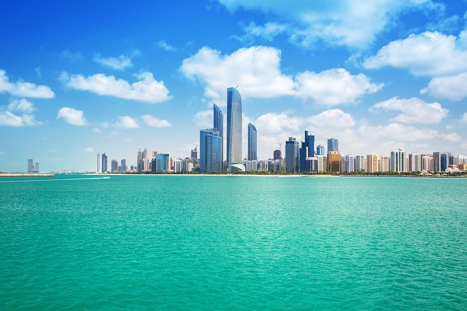 From Abu Dhabi: Sheikh Zayed Mosque, Royal Palace & Etihad Tower - Sheikh Zayed Grand Mosque: Dress Code and What to Expect Inside