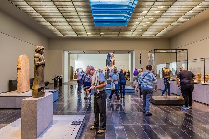From Dubai: Abu Dhabi Day Tour with Grand Mosque & Louvre Museum - Tips to make the day smoother