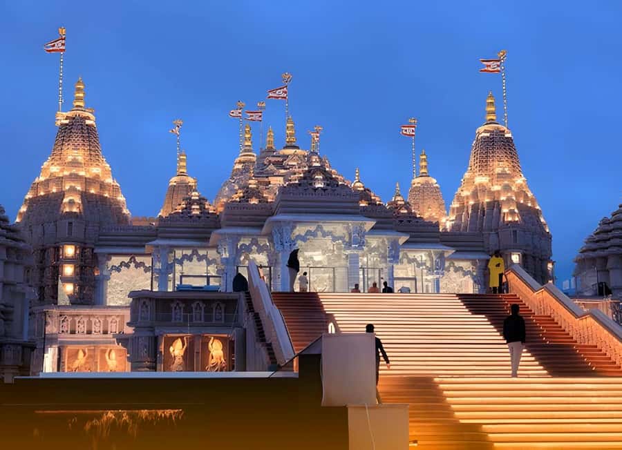 From Dubai: BAPS Hindu Temple And Sheikh Zayed Mosque Tour - Lunch on Your Own: How to Best Use the Break