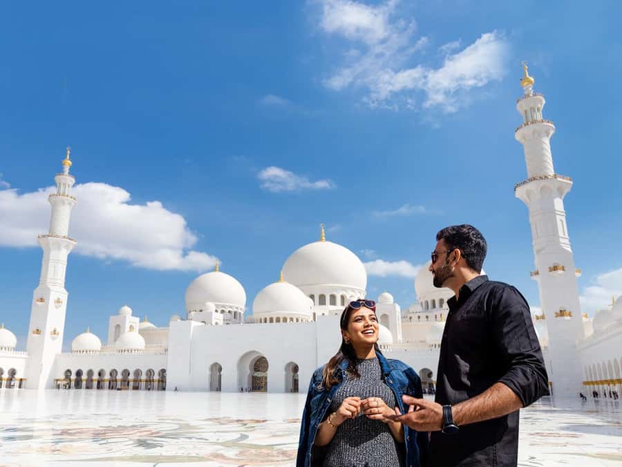 From Dubai: Full-Day Abu Dhabi Tour with Sheikh Zayed Mosque - How the Heritage Village adds meaning (not just more sights)
