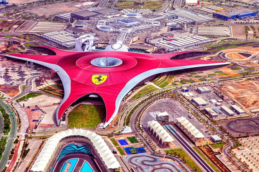 From Dubai: Sheikh Grand Zayed Mosque & Ferrari World Trip - Dubai to Abu Dhabi Transfer: The AC Ride That Shapes the Whole Day
