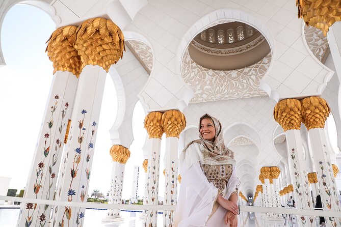 From Dubai To Abu Dhabi: Royal Palace, Grand Mosque &Etihad Tower - Etihad Tower observation deck: the skyline payoff