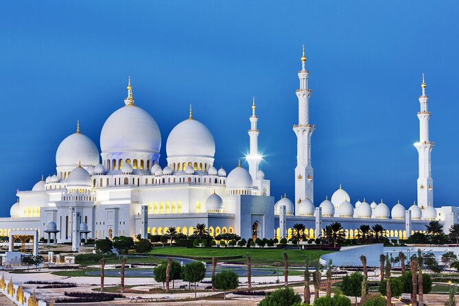 From Dubai To Abu Dhabi: Royal Palace, Grand Mosque &Etihad Tower - The morning pickup: when to be ready and how traffic shapes the day
