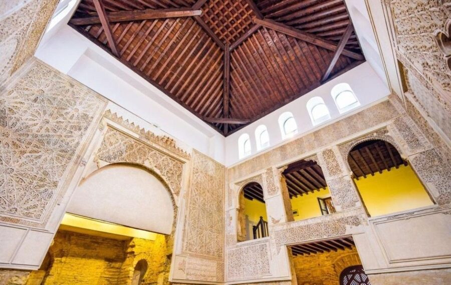 From Seville: Cordoba and Mosque Cathedral Guided Tour - From Seville to Córdoba: pickup timing and how the day starts