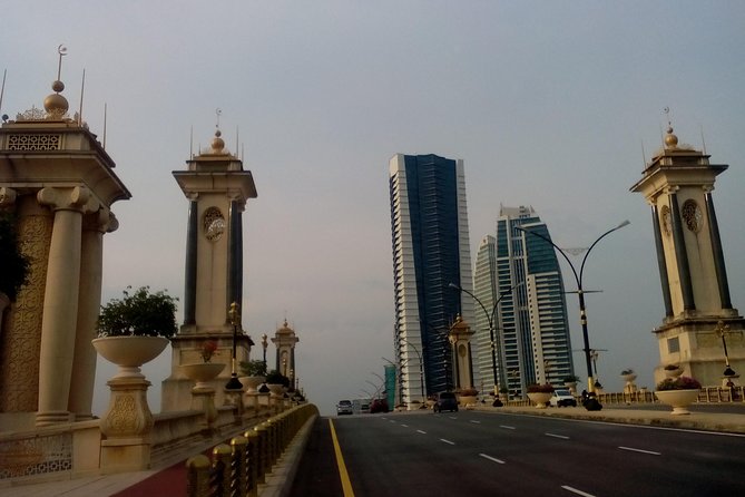 Garden City of Putrajaya, Pink Mosque, Lake Boat Joyride(Guided) - Putrajaya Feels Like a Different World from Central Kuala Lumpur