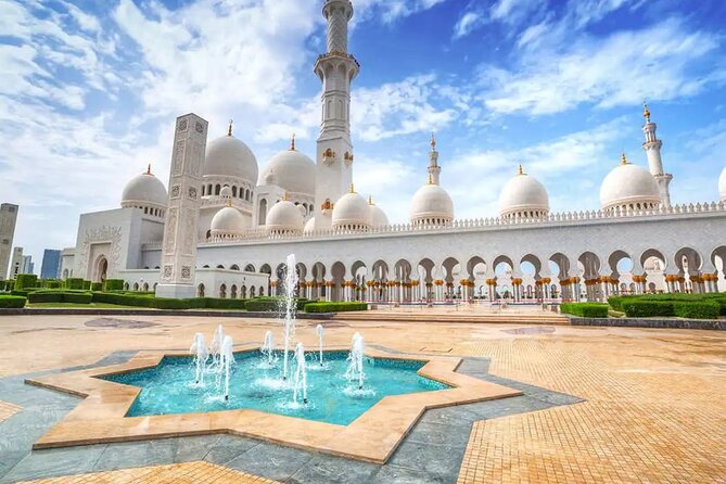 Guided Abu Dhabi City Tour with Sheikh Zayed Grand Mosque - Getting your bearings: the Abu Dhabi day trip vibe from Dubai