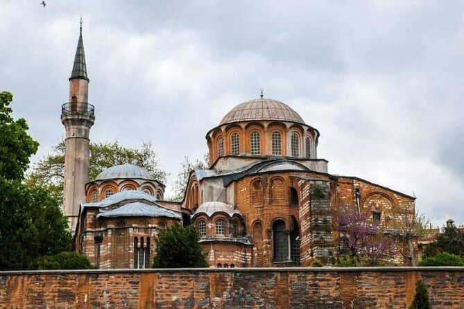 Guided Chora Mosque Balat Tour with Bosphorus Cruise - Kariye Mosque First Stop: where the day really begins