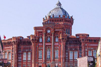 Guided Chora Mosque Balat Tour with Bosphorus Cruise - Virgin Mary Greek Orthodox Church and Fener’s red-brick landmark