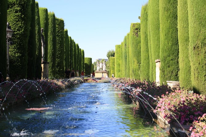 Guided Tour of Monumental Cordoba: Jewish Quarter, Alcazar and Mosque - Guides Matter: What the Best Departures Feel Like