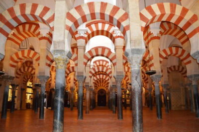 Guided visit to the Mosque of Cordoba and Medina Azahara - Medina Azahara: archaeology walk + the Interpretation Center