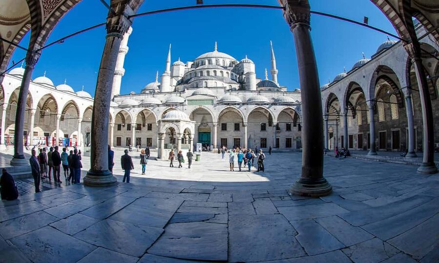 Hagia Sophia & Blue Mosque + Optional Basilica Cistern - Hagia Sophia under restoration: how that changes the experience