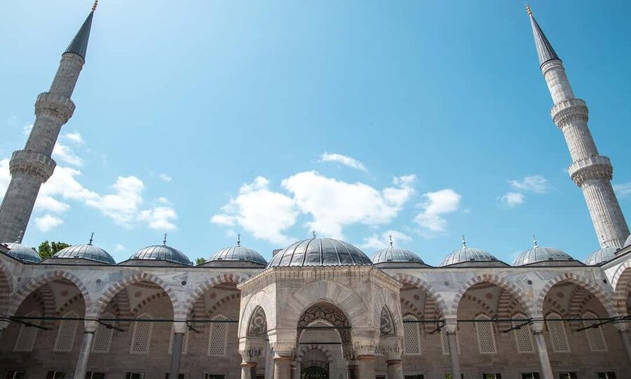 Hagia Sophia & Blue Mosque + Optional Basilica Cistern - Basilica Cistern upgrade: Medusa heads and the cool underground calm