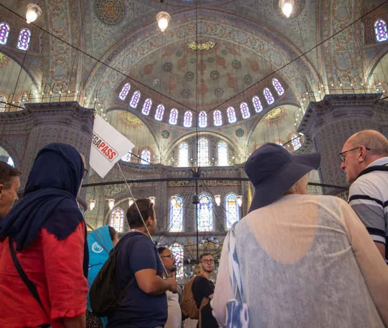 Hagia Sophia, Blue Mosque Tour & Ticket + Optional Basilica - Hagia Sophia guided tour: how to avoid the I-just-walked-in problem