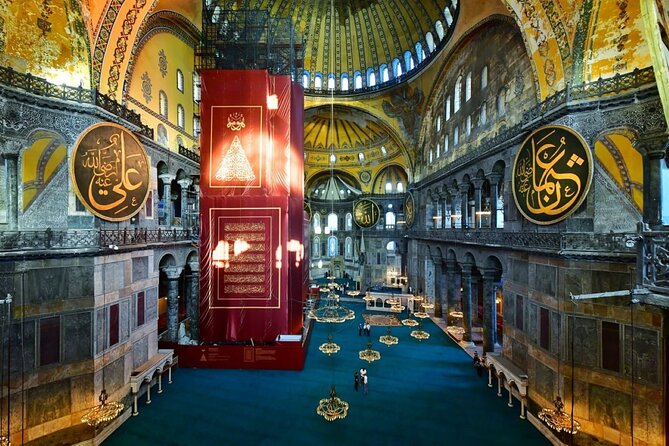 Hagia Sophia, Bosphorus cruise, Blue Mosque, Guided - Small Group - Hippodrome stops: monuments that made Constantinople tick