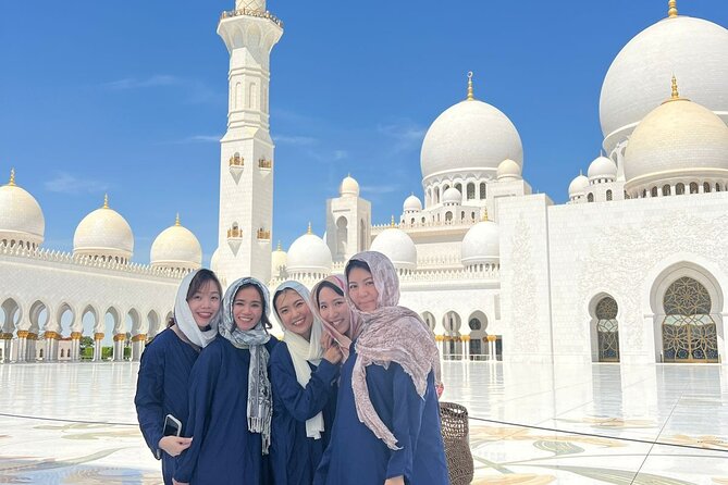 Half-Day Private Tour from Dubai to Sheikh Zayed Grand Mosque - Entering the Sheikh Zayed Grand Mosque Center: what to focus on