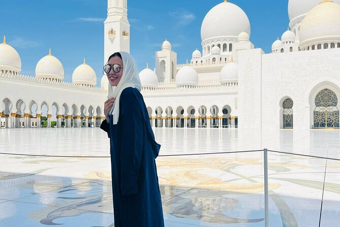 Half-Day Private Tour from Dubai to Sheikh Zayed Grand Mosque - Meeting point in Deira: easiest way to show up