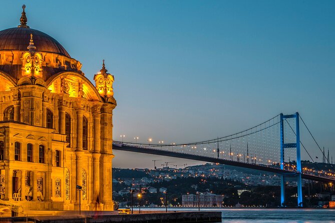 Istanbul Bites and Sights : Mosques, Markets & Ferry to Asia - Crossing the Bosphorus: simit, tea, and the Europe-Asia split