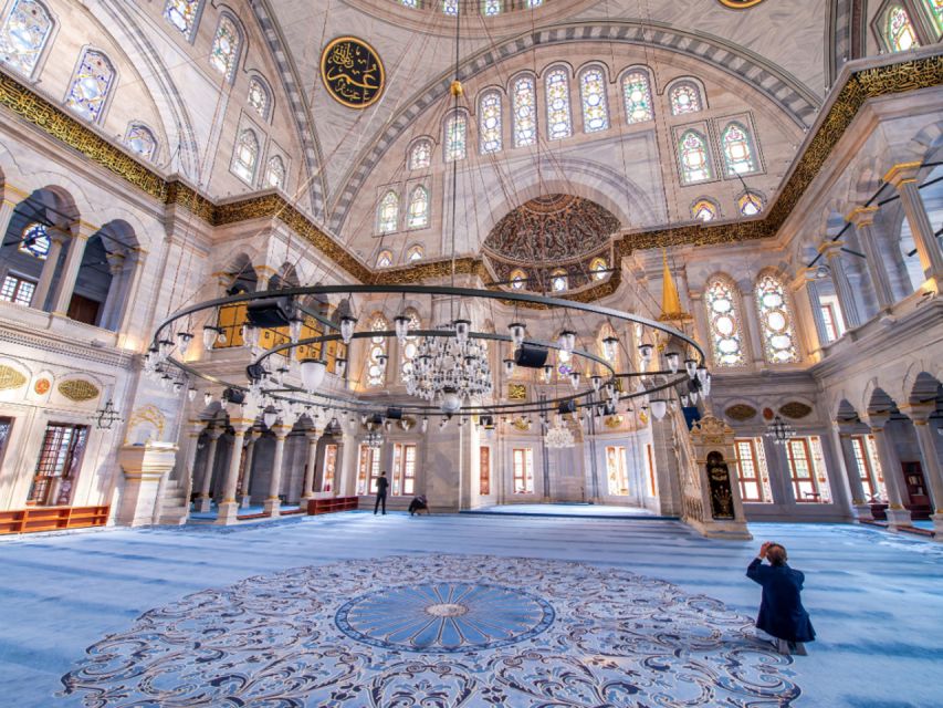 Istanbul: Blue Mosque Guided Tour - Courtyards and Old City Walk: Better Context Before You Enter
