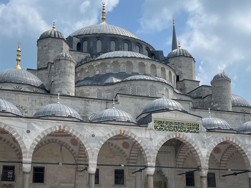 Istanbul: Blue Mosque Guided Tour - Inside the Blue Mosque: What You Should Look For