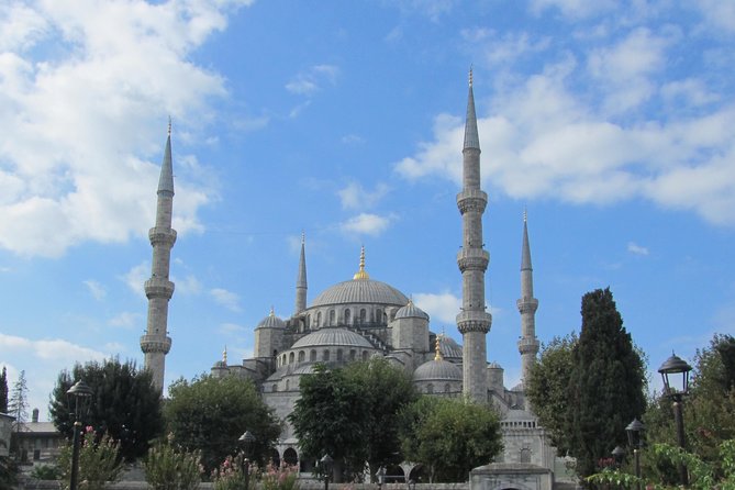 Istanbul: Blue Mosque & Hagia Sophia Small-Group Tour with ticket - How Much Time You’ll Actually Have Inside Each Monument