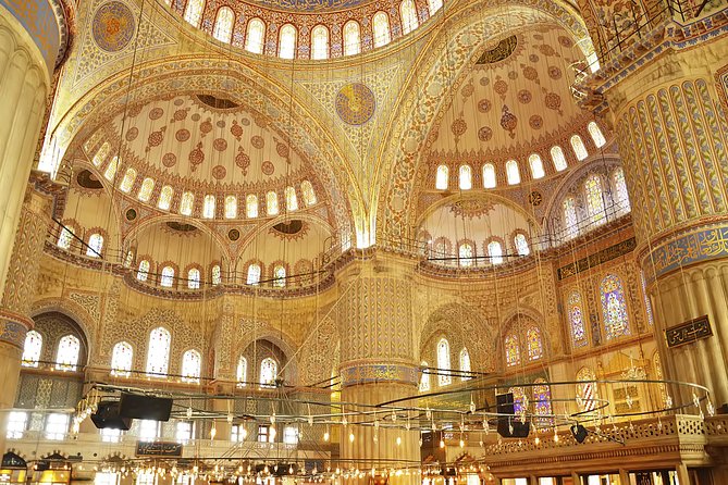 Istanbul Byzantine and Ottoman Tour: Hagia Sophia, Topkapi Palace, Blue Mosque and Grand Bazaar - Pickup and the German Fountain start: easy when you plan, tricky when you don’t