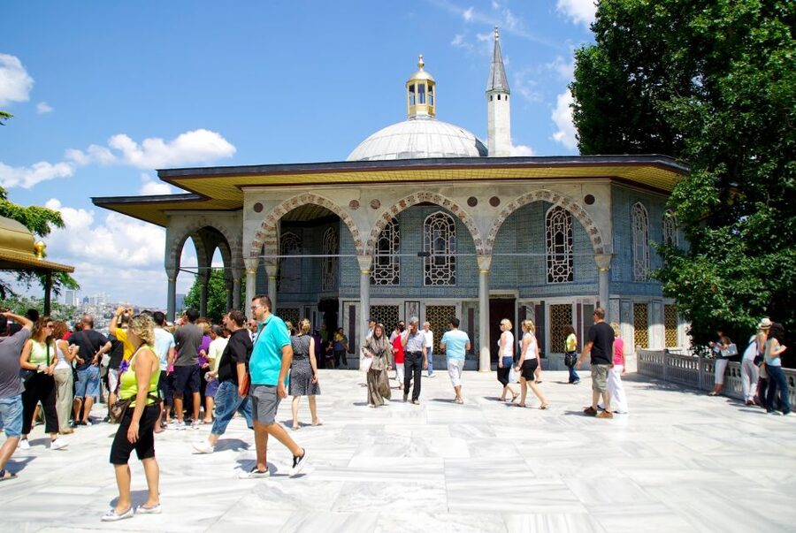 Istanbul City Walk: Blue Mosque, Old Town & Hippodrome - Price and Value: Why $14 Makes Sense for First Timers