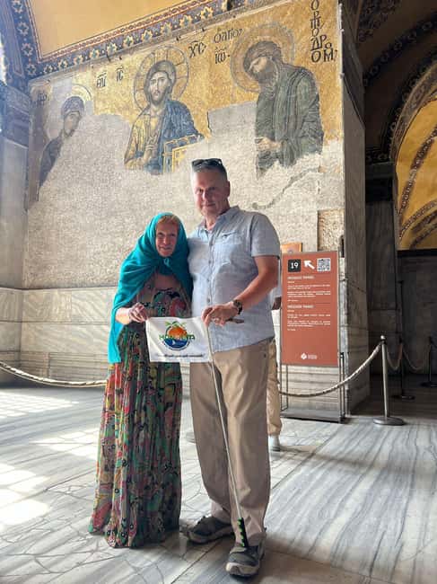 Istanbul: Hagia Sophia & Blue Mosque Tour SMALL GROUP - Hippodrome Stops: Theodosius Obelisk and Serpent Column