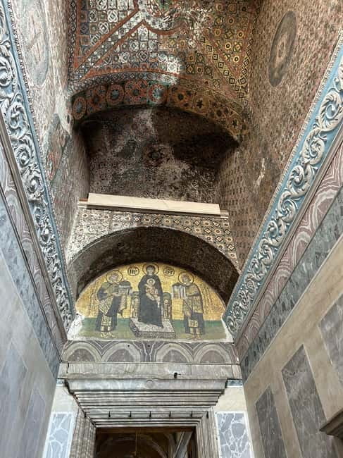 Istanbul: Hagia Sophia Ticket with Audio Guide & Blue Mosque - Dress Code at Hagia Sophia and the Blue Mosque: Plan for Covers