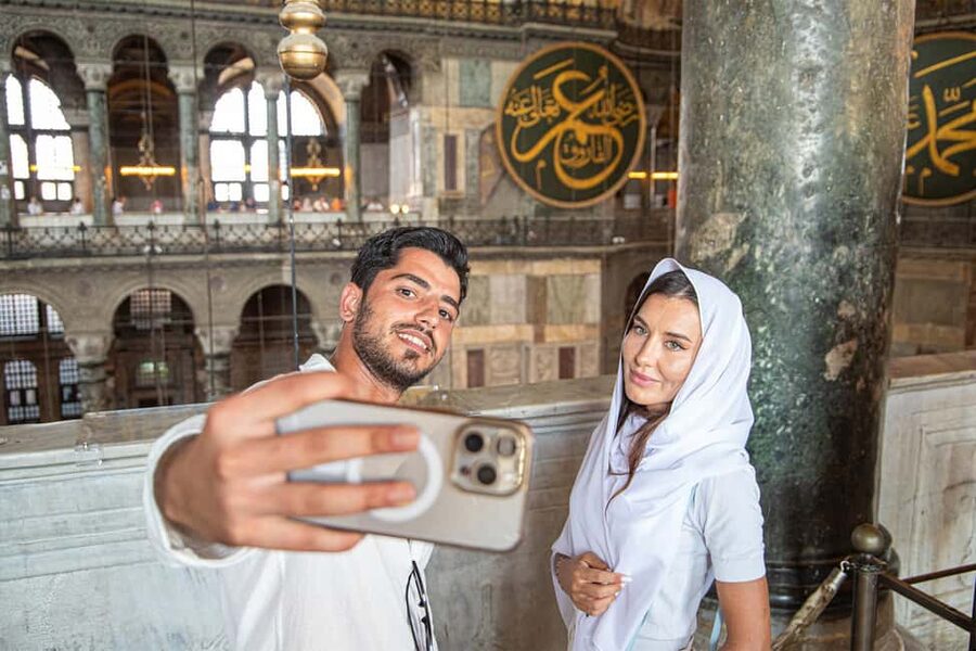 Istanbul: Hagia Sophia Tour with Optional Blue Mosque Tour - After the tour: how to use your time inside Hagia Sophia