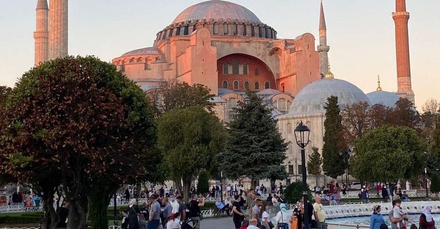 Istanbul: Half-Day Morning Hagia Sophia & Blue Mosque Tour - Blue Mosque with Iznik tiles: courtyard first, then the interior
