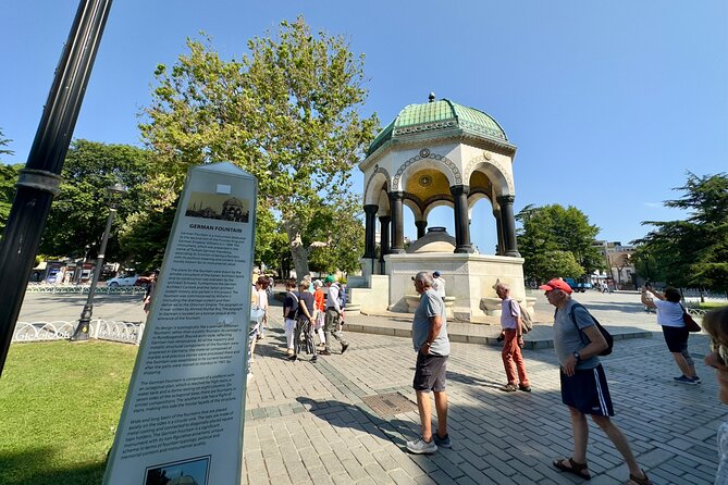 Istanbul Old City: Basilica Cistern - Blue Mosque - Grand Bazaar - Church of Divine Wisdom: the Justinian-era anchor near Hagia Sophia
