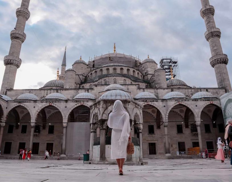 Istanbul-St Sophia,Blue Mosque,Hippodrome Guided Tour - Sultanahmet Square: why this stop matters before you hit the mosques