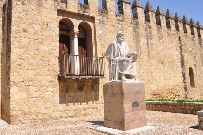 Mosque, Alcazar and Juderia Ticket Included Skip the Line - Alcázar de los Reyes Cristianos: A Courtyard-First Start