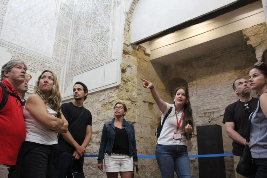 Mosque-Cathedral of Cordoba and Jewish Quarter Tour - Mosque-Cathedral of Cordoba With a Historian: You’ll See the Building Differently