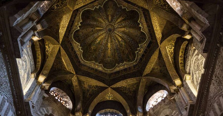 Mosque-Cathedral of Cordoba: Entry Ticket and Guided Tour - Key highlights to look for during your 1-hour visit