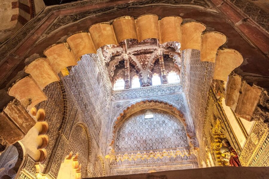 Mosque-Cathedral of Córdoba Guided Tour with Tickets - Mihrab and the maqsur a-mihrab apse: the detail you should aim for