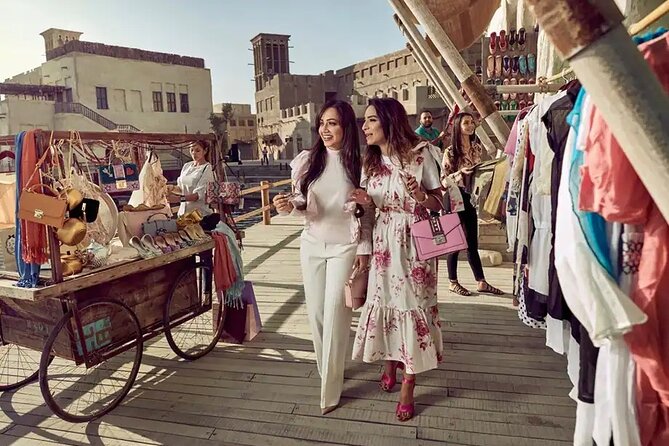 Old and Modern Dubai FullDay Private Tour with Blue Mosque Visit - Old Dubai: Gold Souk and the shopping lane mindset