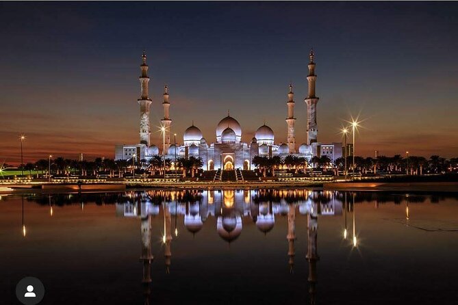 Premium Half Day Abu Dhabi Grand Mosque Tour from Dubai - How the 2 hours inside works for real sightseeing