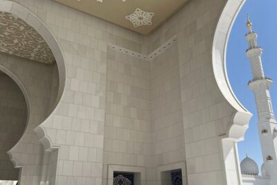 Private Abu Dhabi Grand Mosque Tour from Dubai - Private transport from Dubai: comfort and control