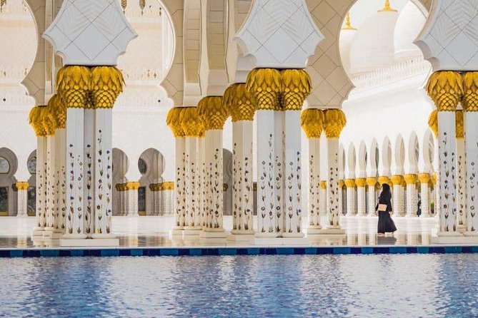 Private Abu Dhabi Sheikh zayed mosque with Louver Museum & Emirates Place Tea - Price and value: why $200 can work for busy days